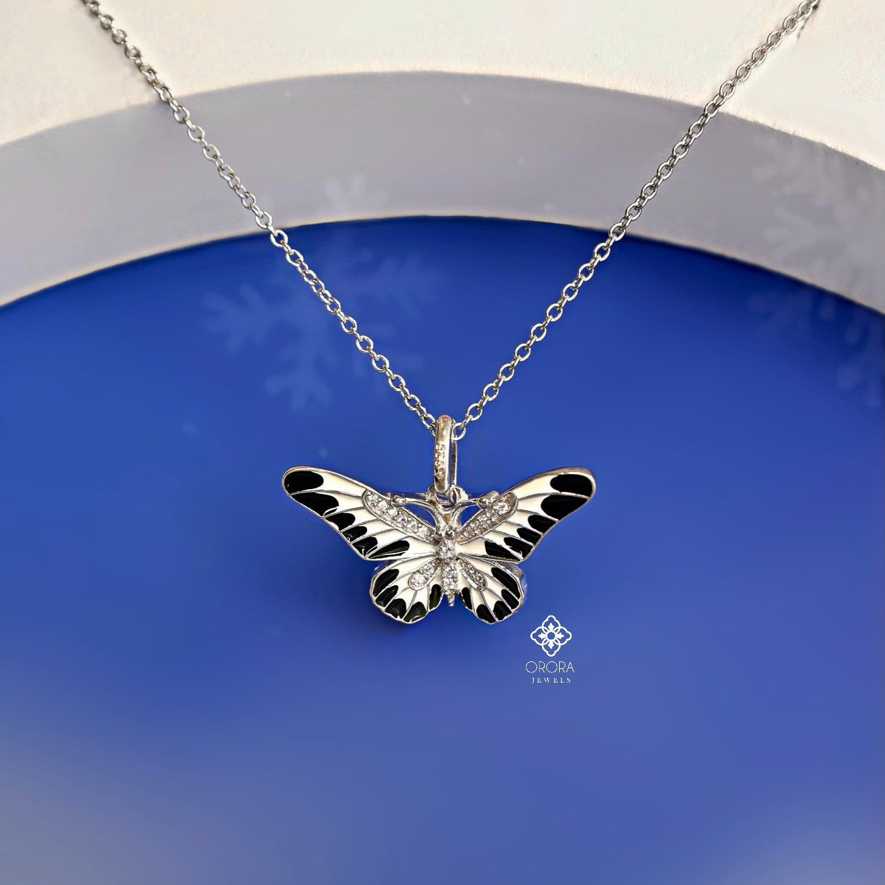 Oldie Butterfly Charm