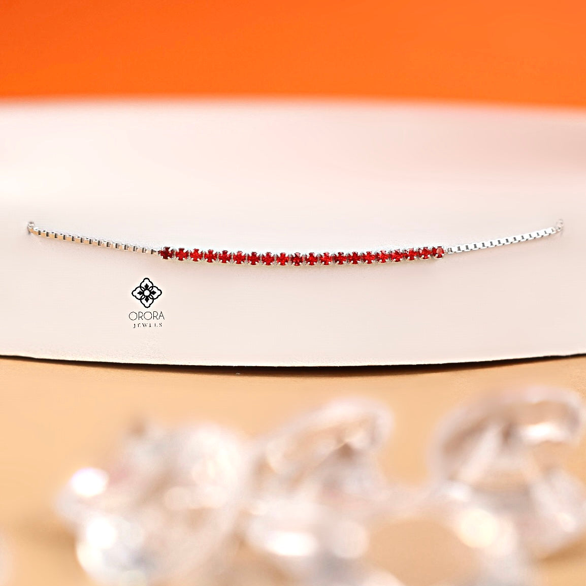 Fine-lined Simple Bracelet